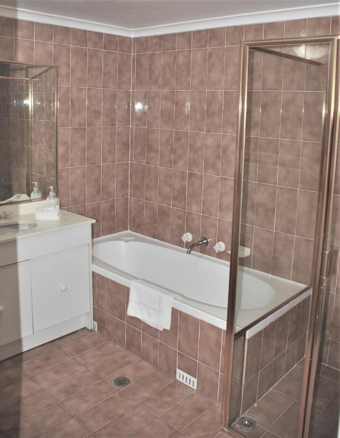 Accommodation Sydney - Kent Street Sydney Cbd Top Floor 2 Bedroom Apartment With Balcony Экстерьер фото