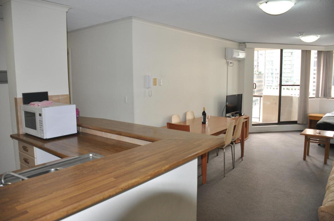 Accommodation Sydney - Kent Street Sydney Cbd Top Floor 2 Bedroom Apartment With Balcony Экстерьер фото