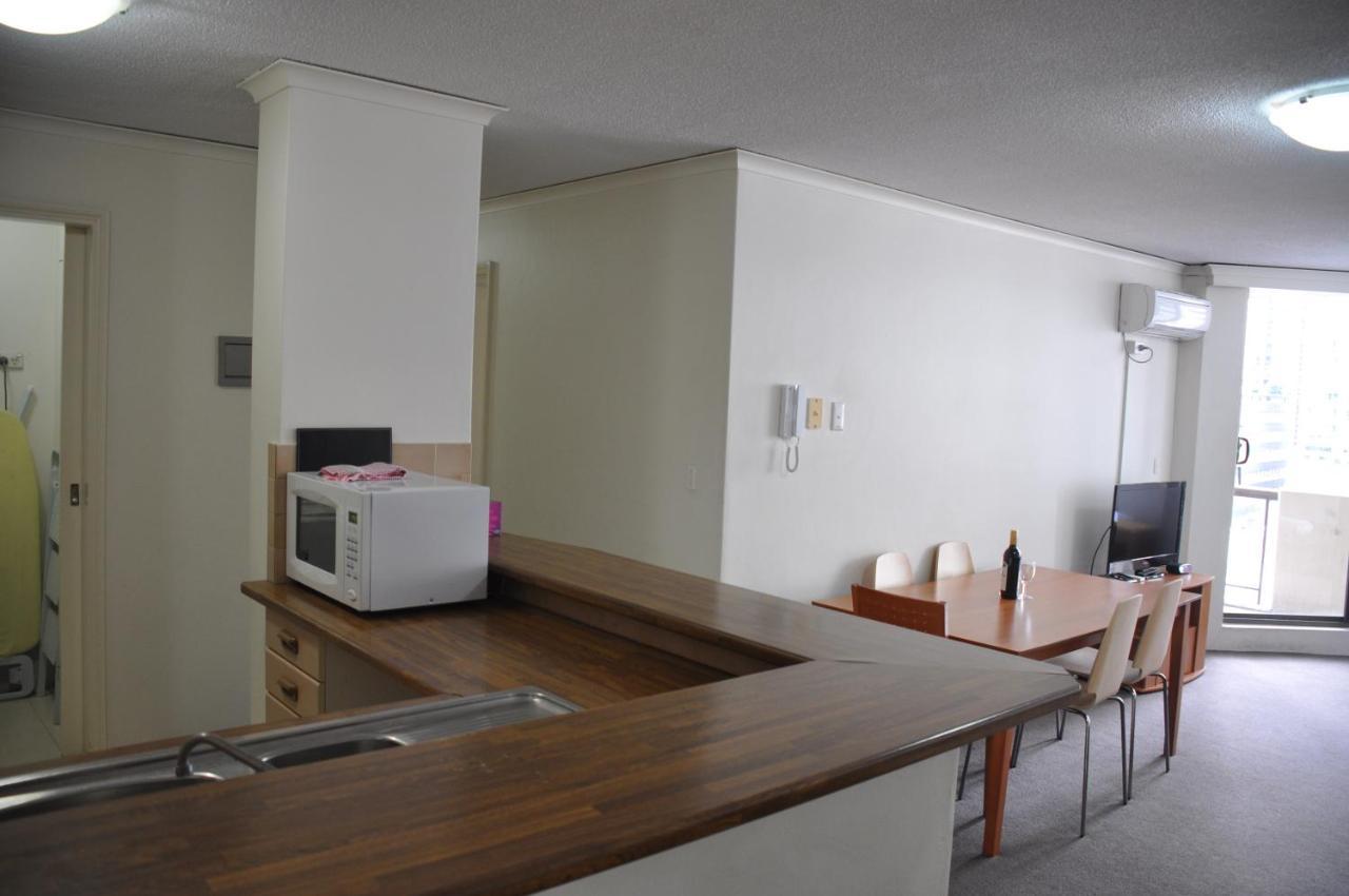 Accommodation Sydney - Kent Street Sydney Cbd Top Floor 2 Bedroom Apartment With Balcony Экстерьер фото